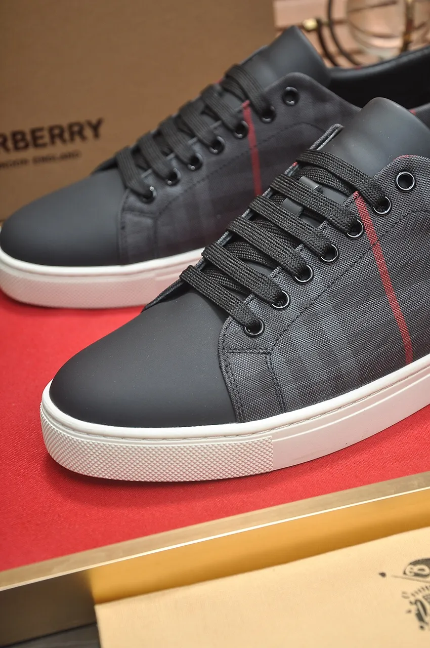 Men's shoes💰480💶[Burberry] (cowhide lining) classic low-top sneakers｜Imported cowhide with classic plaid fabric｜Cow leather lining｜Original outsole｜Fine workmanship and comfortable to wear Size: 38-44 (customized at 45)